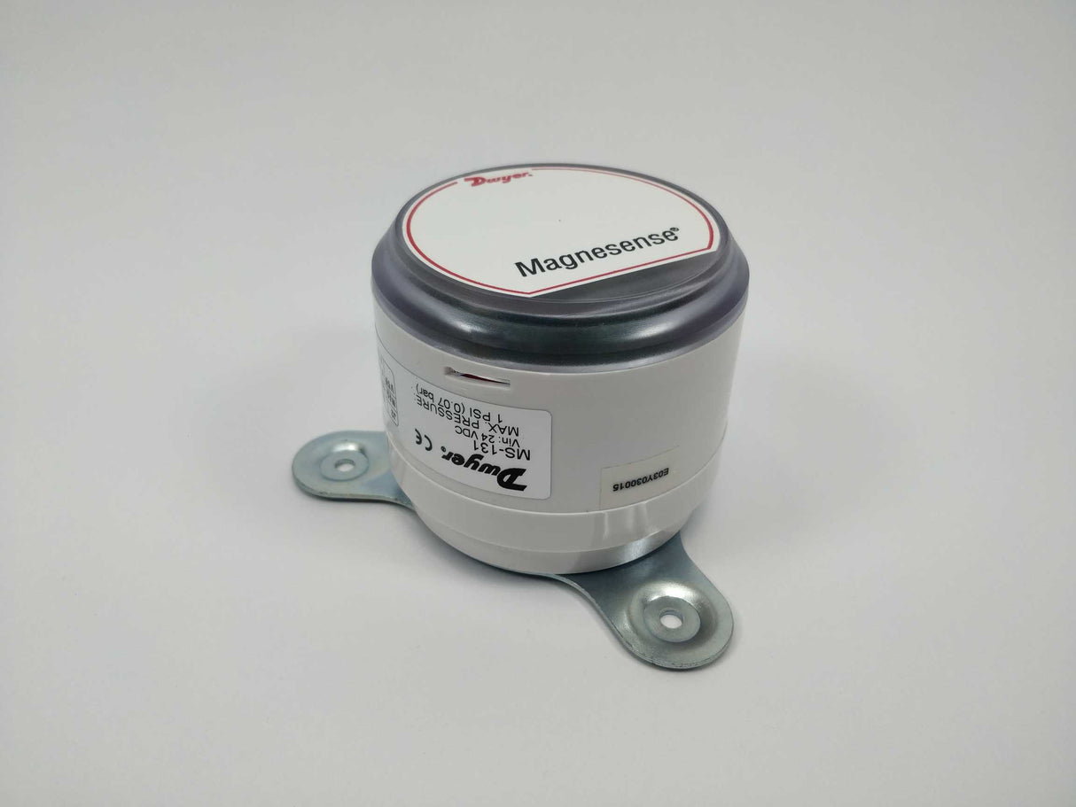 Dwyer MS-131 Differential pressure sensor