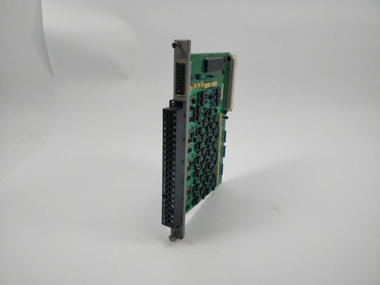 Siemens 505-4532 1/2A DC Output Module