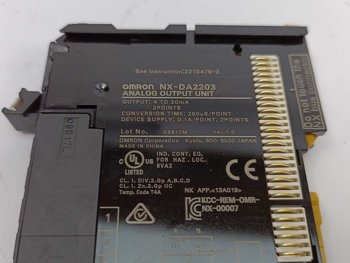 OMRON NX-DA2203 Analog Output Unit