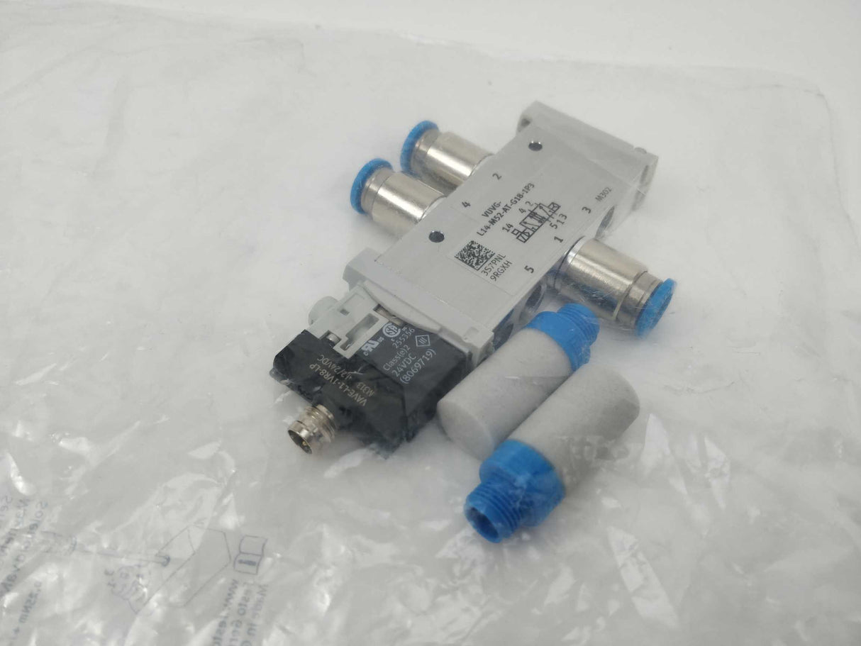 Festo VUVG-L14-M52-AT-Q8-U-1R8L Universal Directional Control Valves