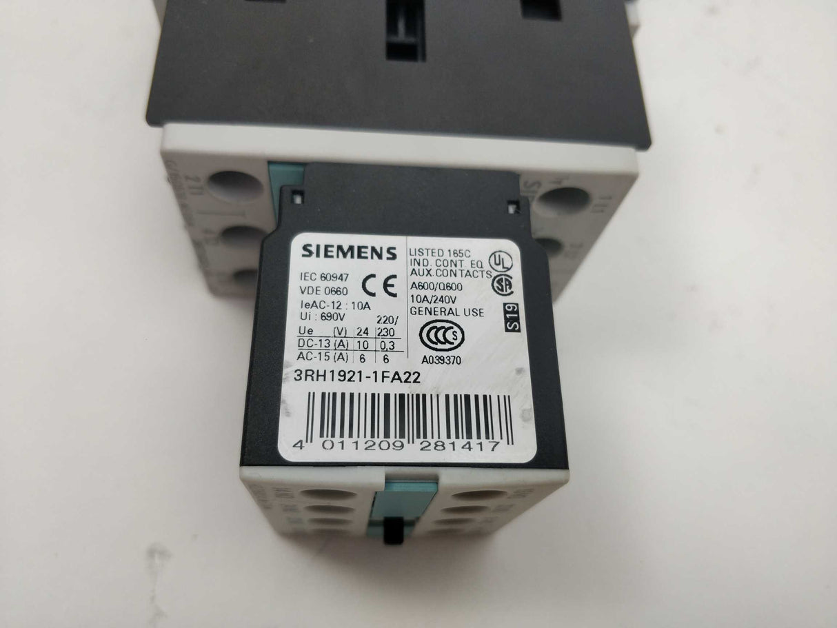 Siemens 3RT1023-1BB40 Power contactor & 3RH1921-1FA22. 3 Pcs