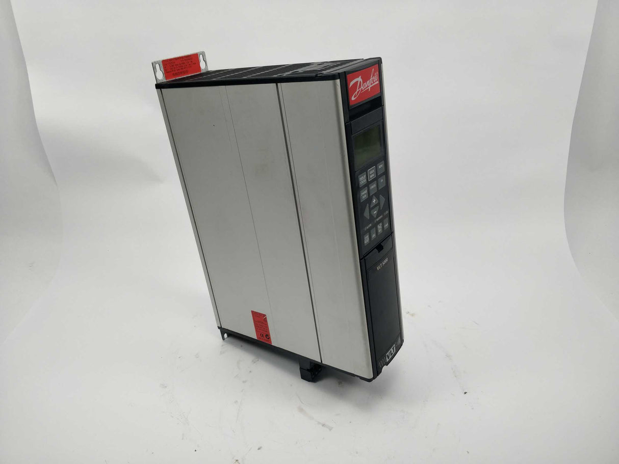 Danfoss 175Z0034 T/C: VLT5001PT5B20STR3DLF00A00C0 1,7kVA