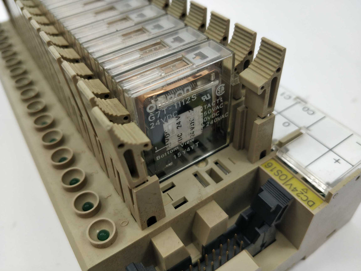 OMRON G7TC-OC16 24VDC Logic level signal each, (For relay type G7T-1112S)