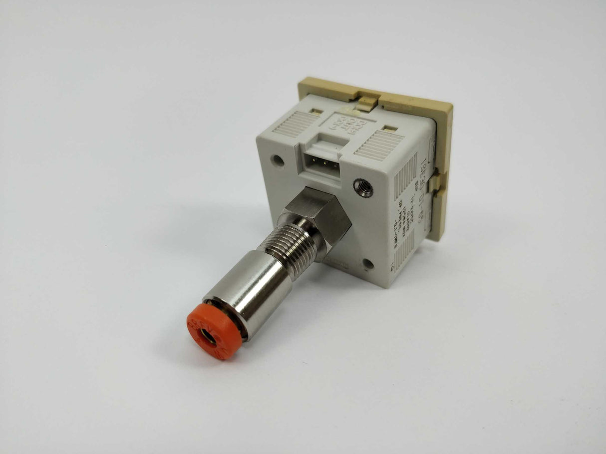 SMC ISE30-01-65 PRESSURE SWITCH