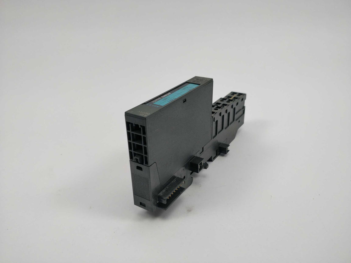 Siemens 6ES7131-4BD01-0AA0 Simatic S7 8 Pcs.