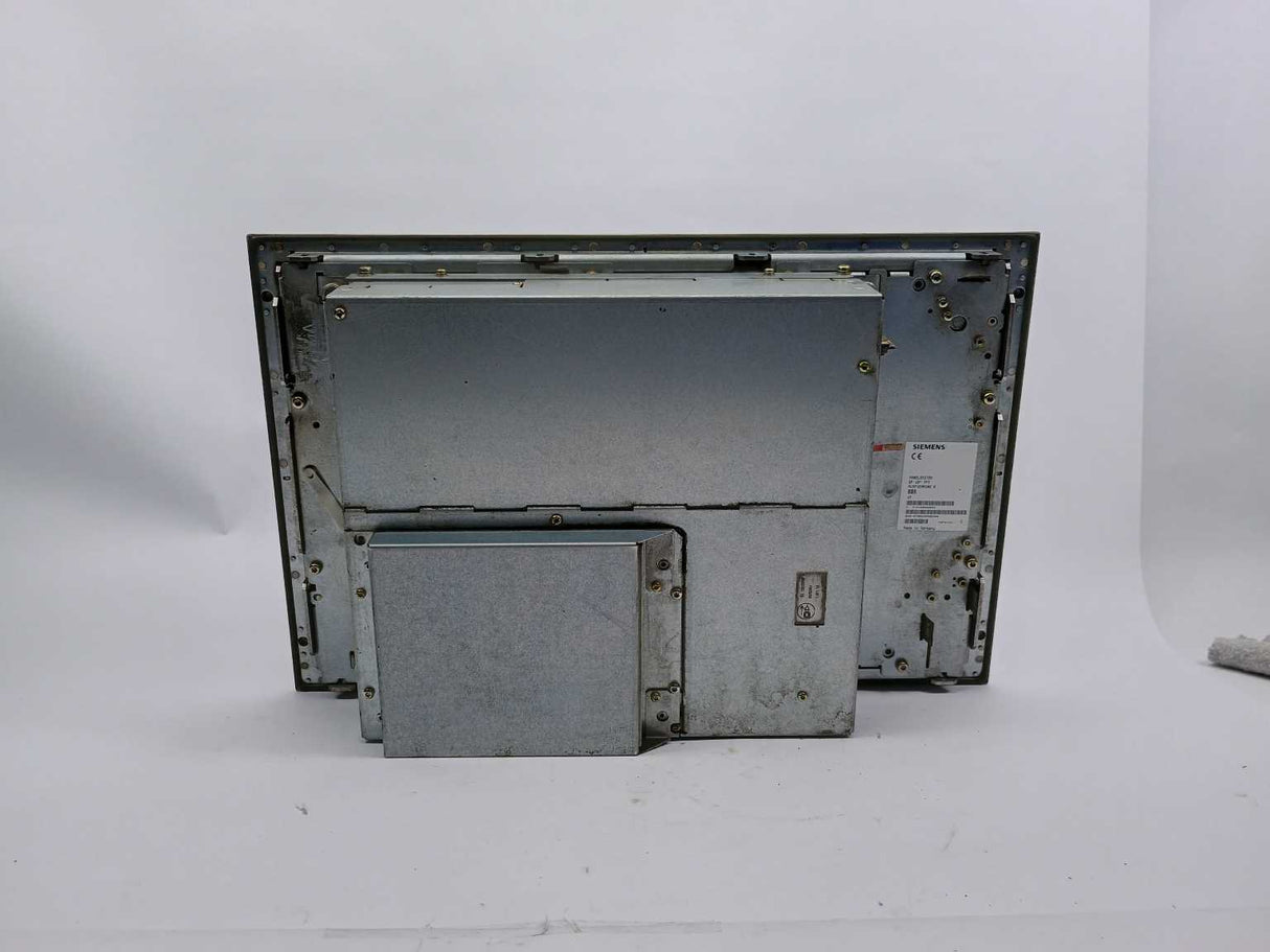 Siemens 6AV7611-0AB10-0CF0 GWE-570043900300 Simatic Panel PC Panelsystem 10''