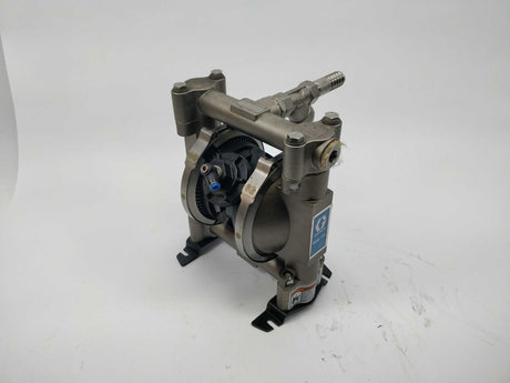 Graco D5D31106D11E HUSKY 716 Air Operated Double Diaphragm Metal Pump