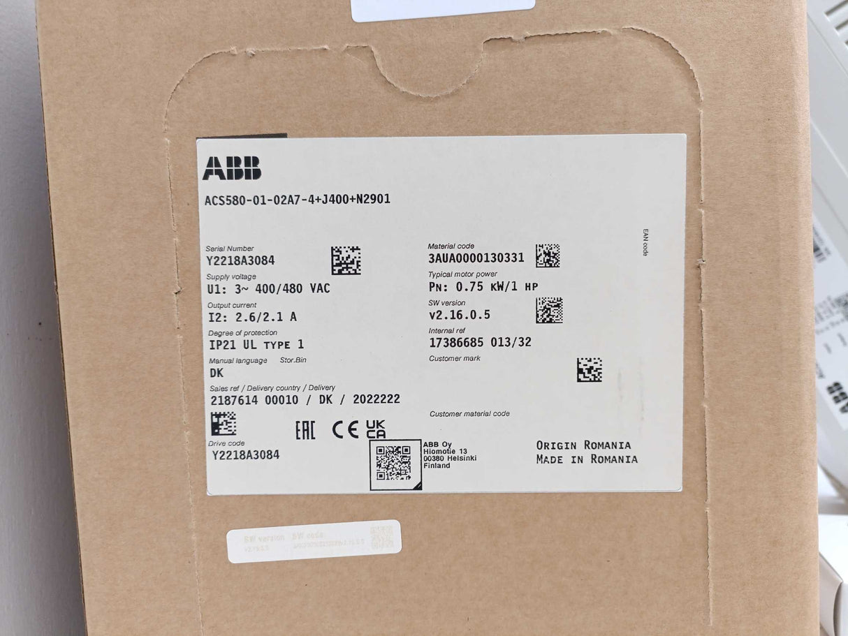 ABB 3AUA0000130331 0.75 kW, 2.6 A ACS580-01-02A7-4+J400+N2901 Frequency converter