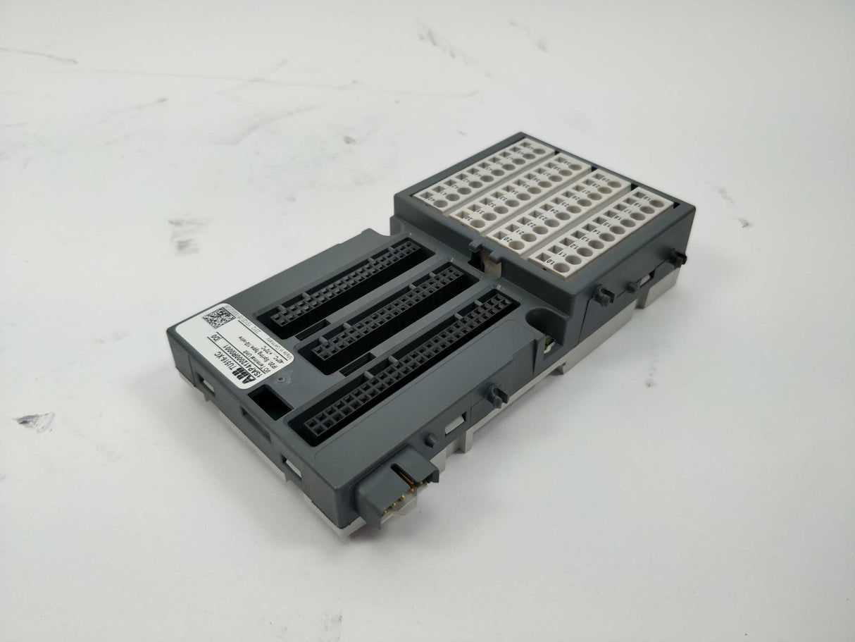 ABB 1SAP412000R0001 TU516-XC, I/O Terminal Unit