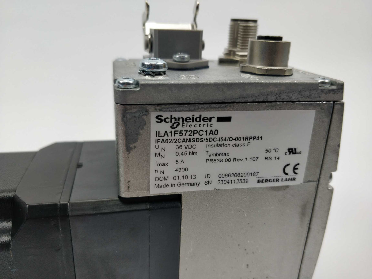 Schneider Electric ILA1F572PC1A0 24-36 VDC, SERVO MOTOR