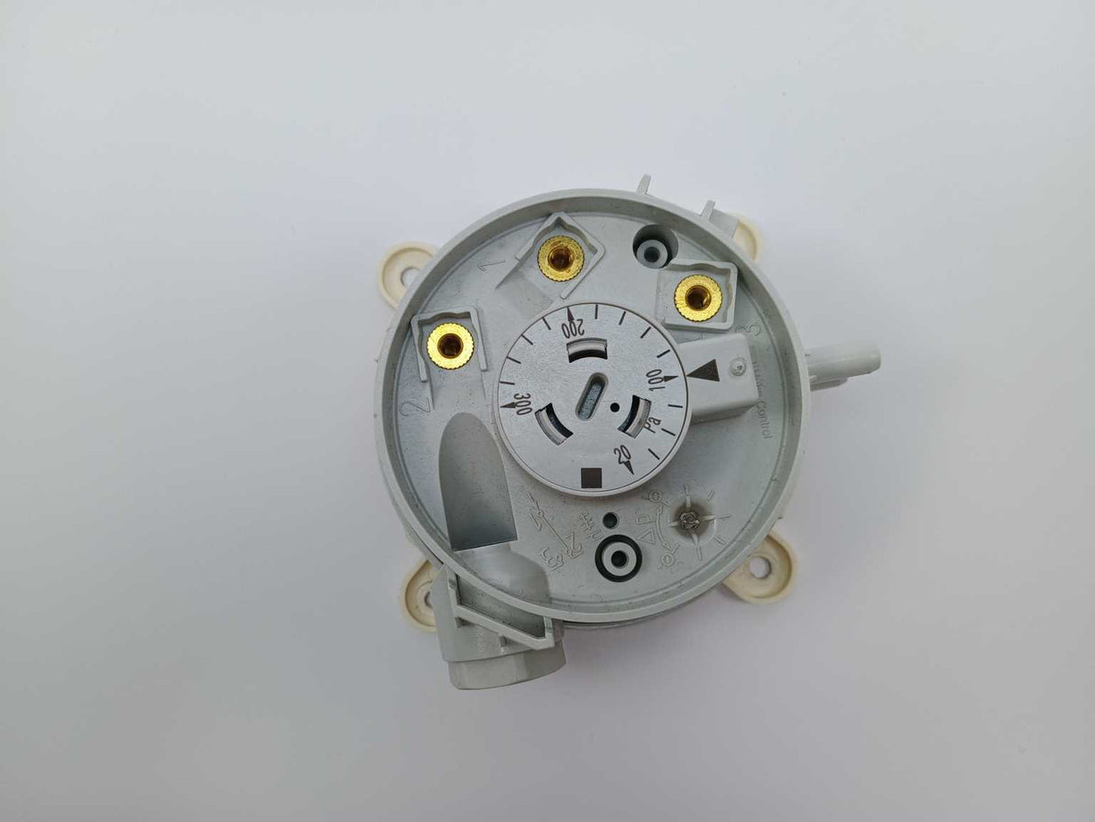 Schneider SPD910-300Pa Pressure transmitter sensor