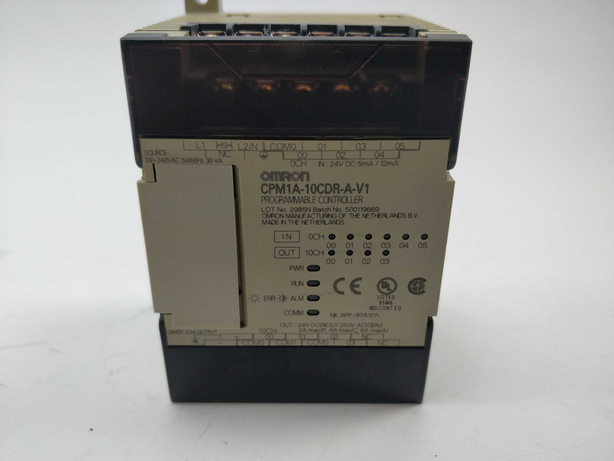 OMRON CPM1A-10CDR-A-V1 Programmable Controller