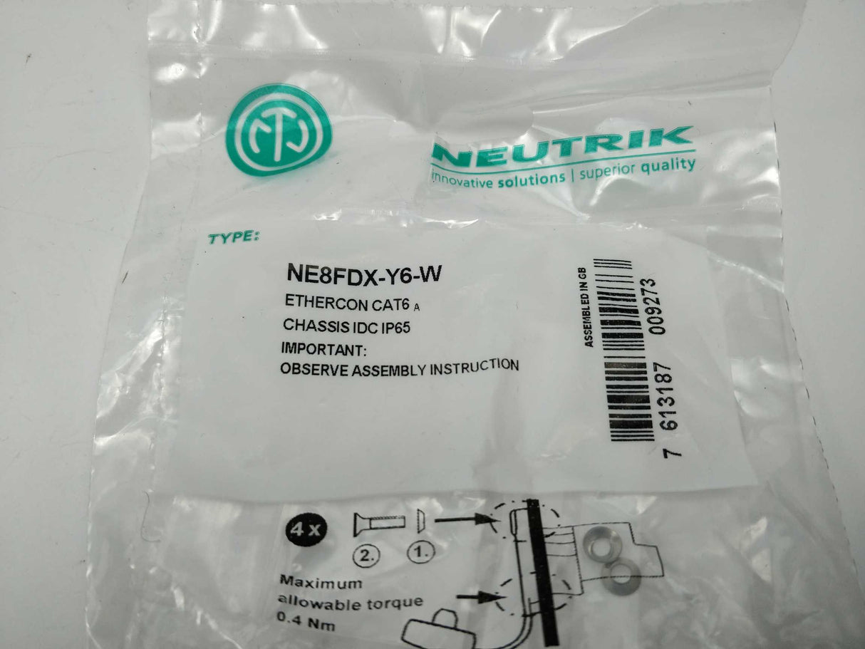 Neutrik NE8FDX-Y6-W Panel connector, shielded