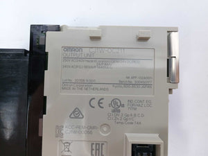 OMRON CJ1W-OC211 Output unit, 250 VAC/24 VDC