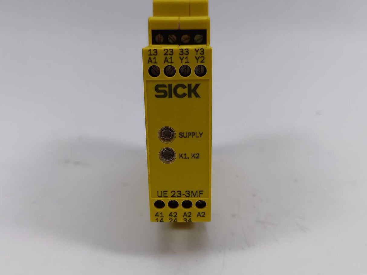 SICK 6034595 UE23-3MF2D2 Safety Relay