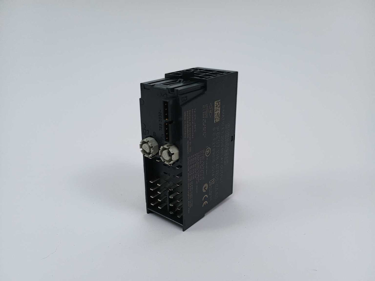 Siemens 6ES7138-4FR00-0AA0 Relay Output Module