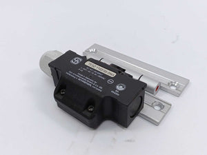 Schmersal TESZ1102/30-SNA Hinge Safety Switch