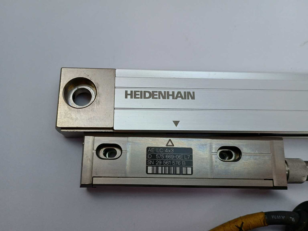 HEIDENHAIN 557 649-12 Linear Encoder LC 483