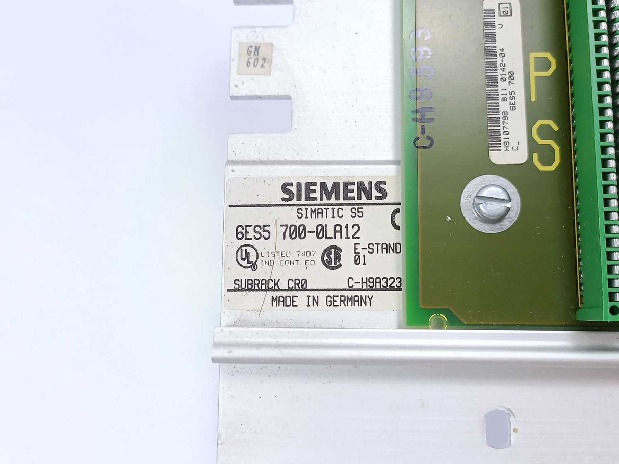 Siemens 6ES5700-0LA12 CR 700-0LA rack