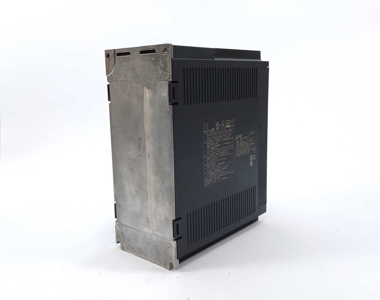 Mitsubishi MR-J4-350A4-RJ AC-Servo Amplifier. Motor Power 3.5 kW