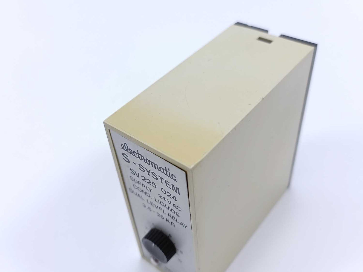 Electromatic SV225024 COND. LIQUIDS DUAL LEVEL RELAY