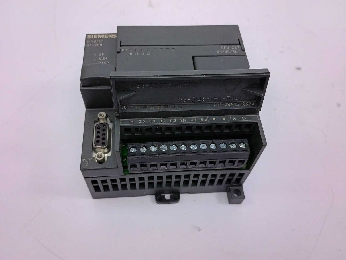 Siemens 6ES7211-0BA22-0XB0 S7-200 CPU 221