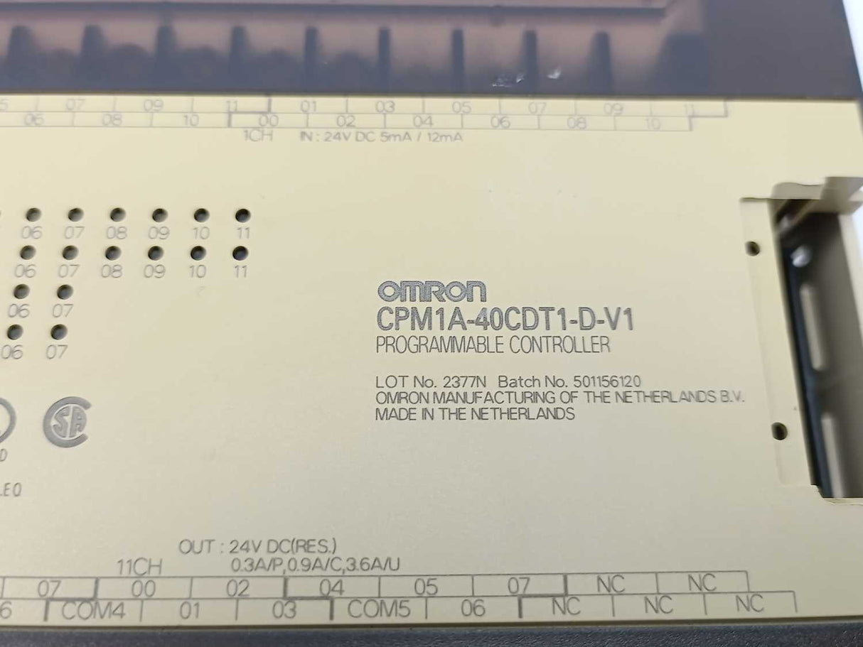 OMRON CPM1A-40CDT1-D-V1 Programmable controller