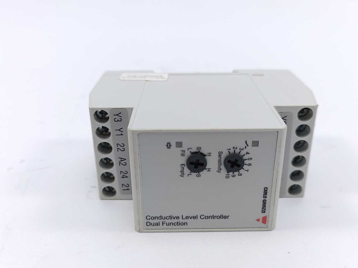 Carlo Gavazzi CLD2EA1C230 Conductive 2-point level controller