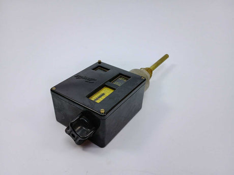 Danfoss 017-0110 RT100 Temperature Sensor