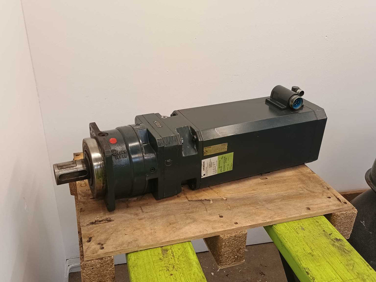 Siemens 1FT6108-8AB71-1AH0-Z 3 Brushless Servomotor