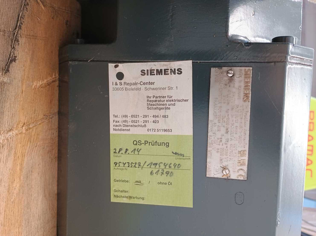 Siemens 1FT6108-8AB71-1AH0-Z 3 Brushless Servomotor