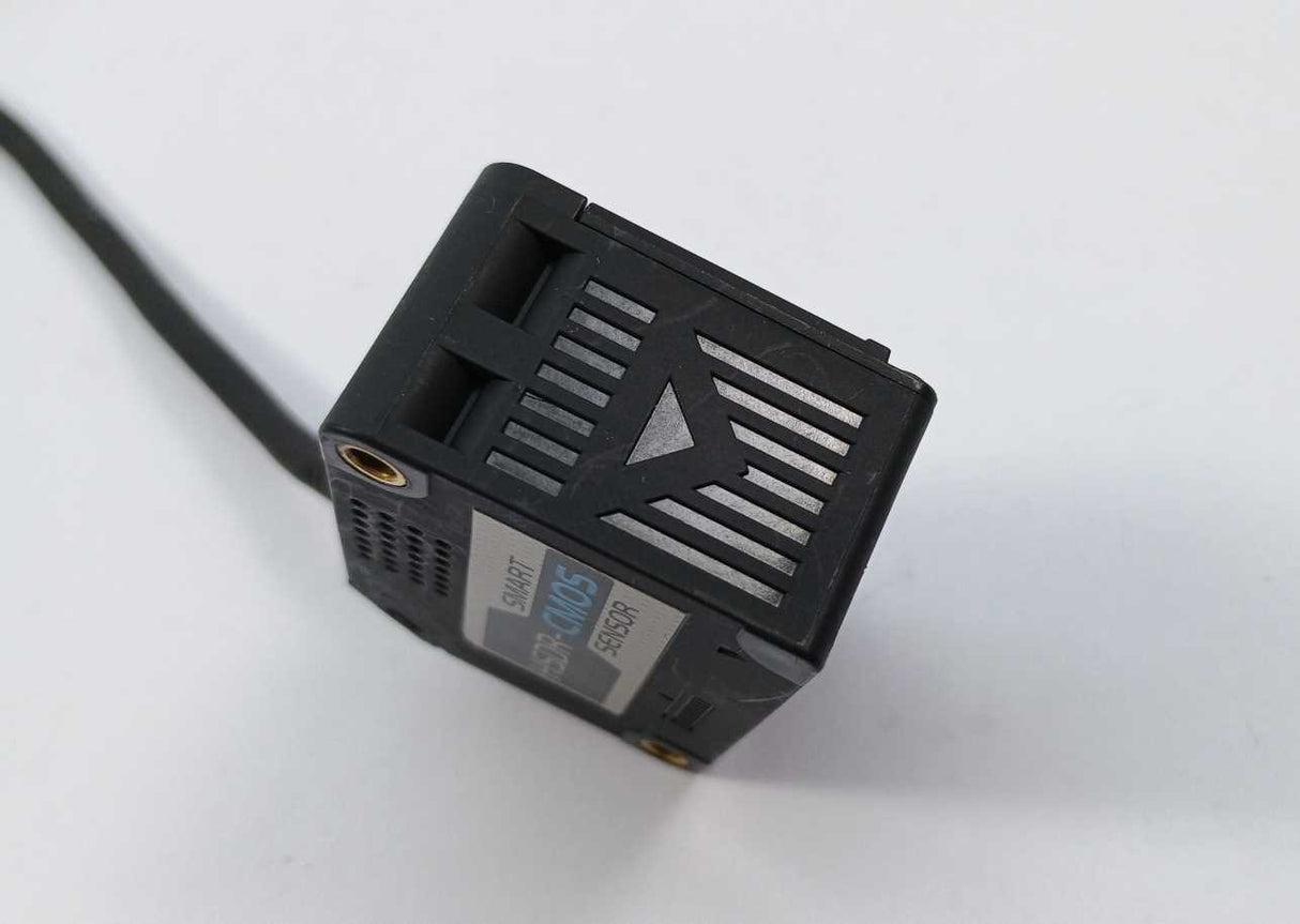 OMRON ZX2-LD100 HSDR-CMOS Laser displacement sensor