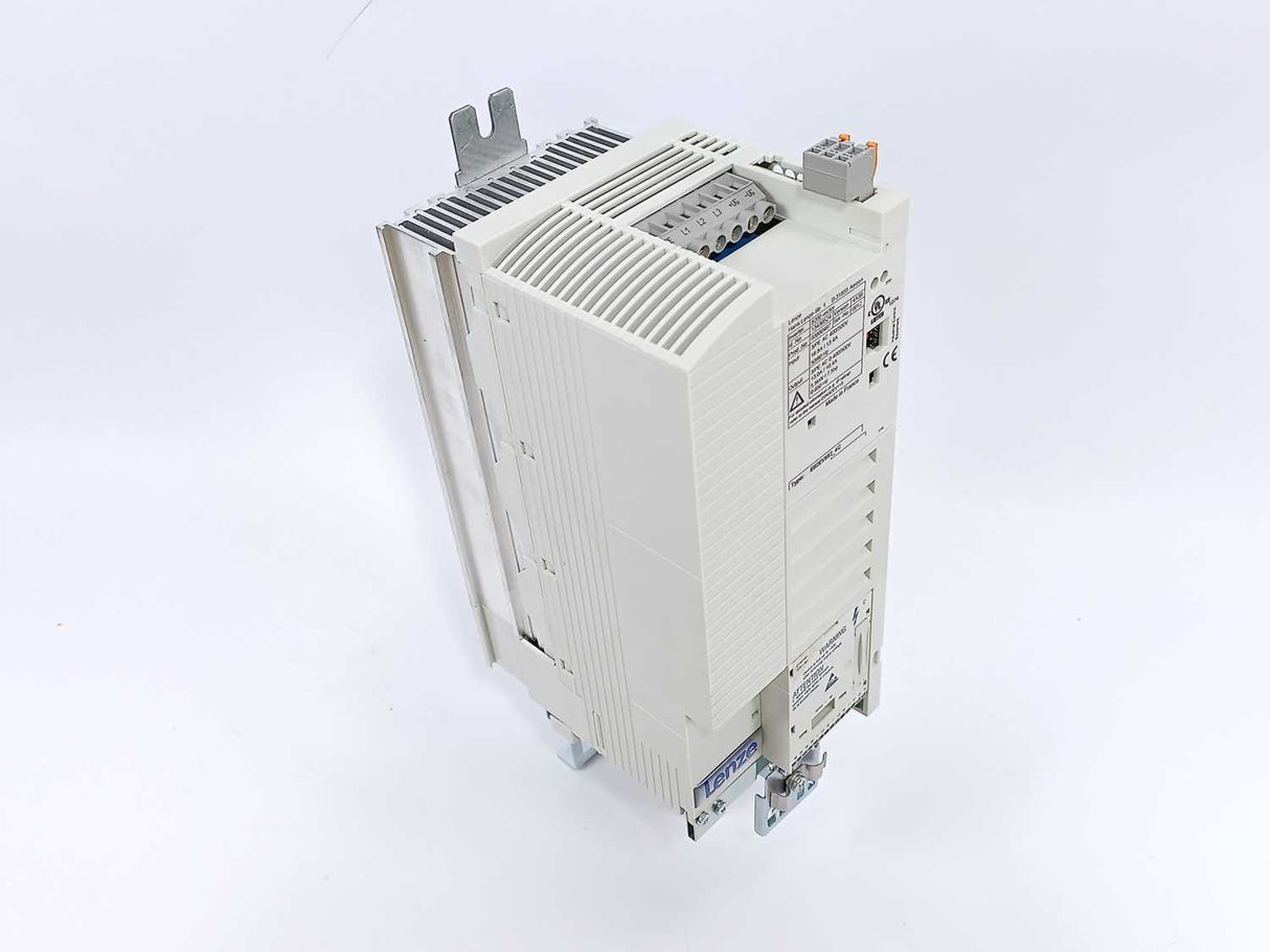 LENZE E82EV552C4C 8200 Vector ID.No:13436524