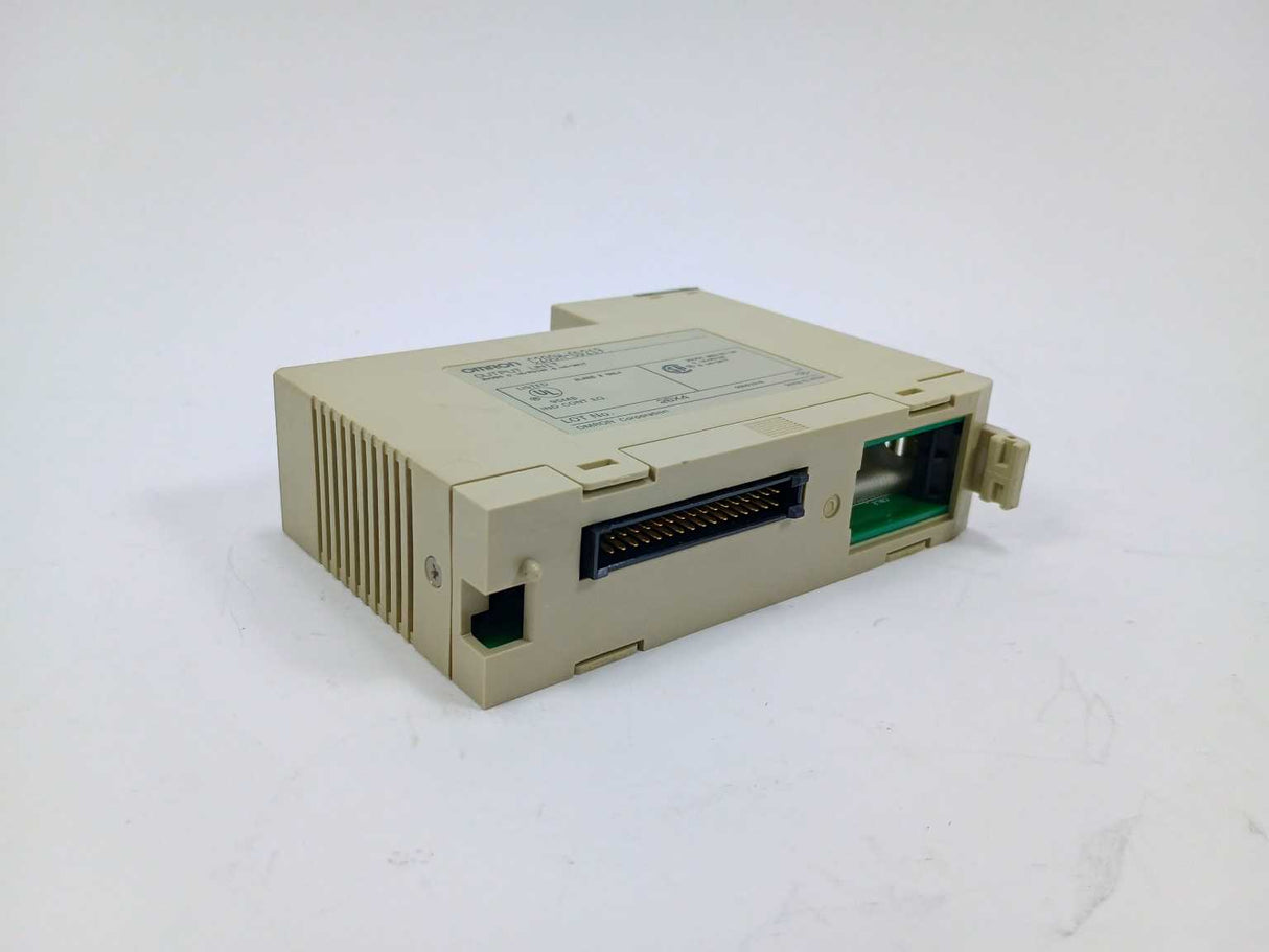 OMRON C200H-OD219 Output unit