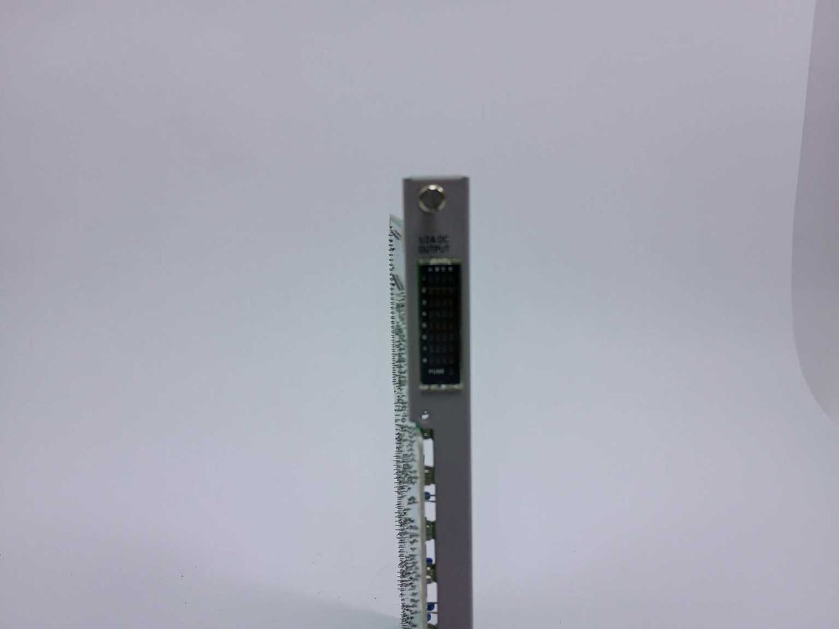 Siemens 505-4532 1/2A DC Output Module