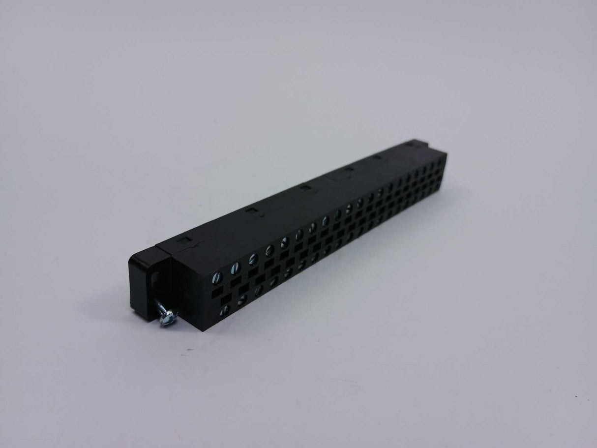 Siemens 505-4532 1/2A DC Output Module