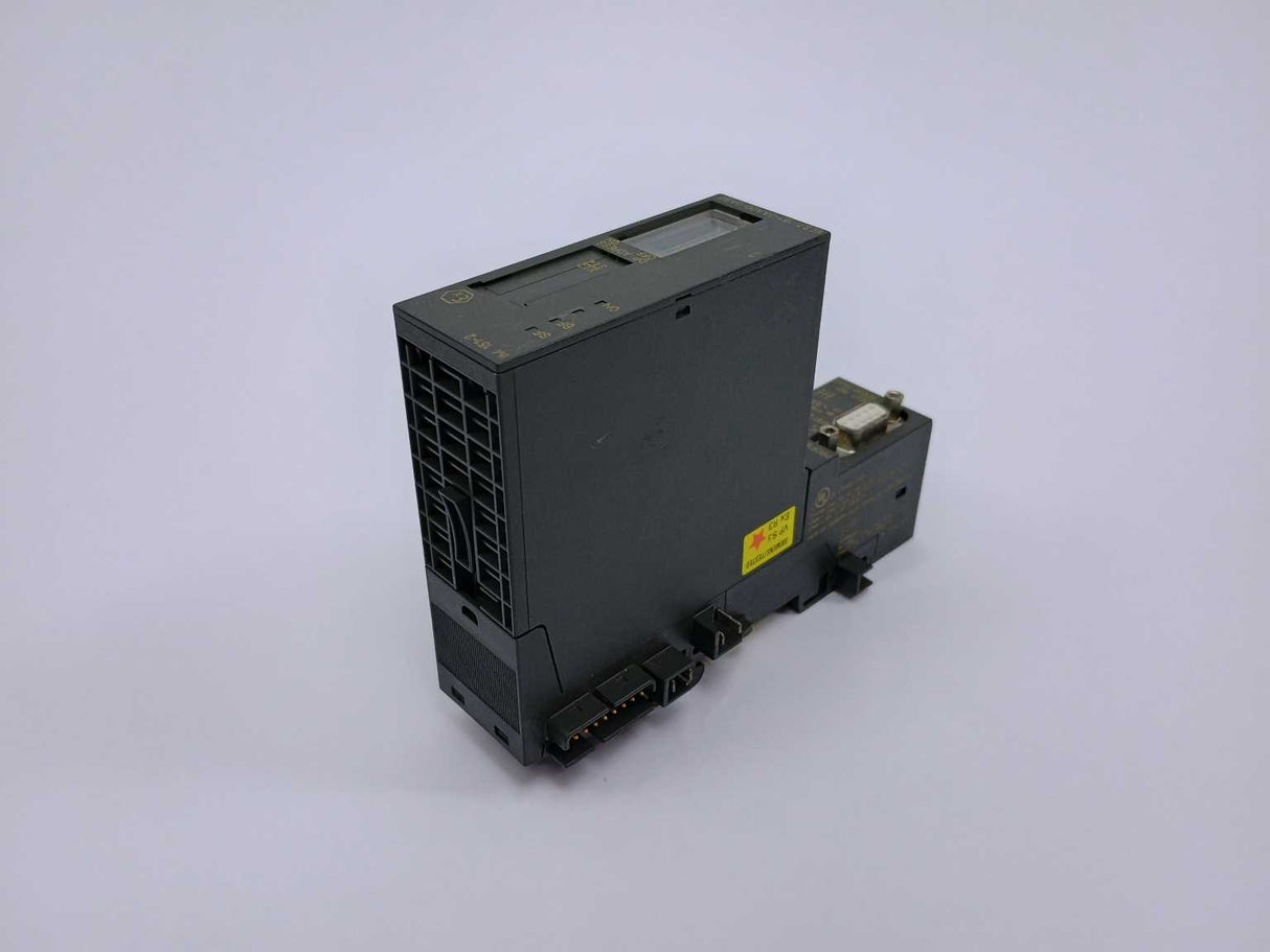 Siemens 6ES7151-2AA00-0AB0 Interface module & 6ES7193-5BD00-0AA0