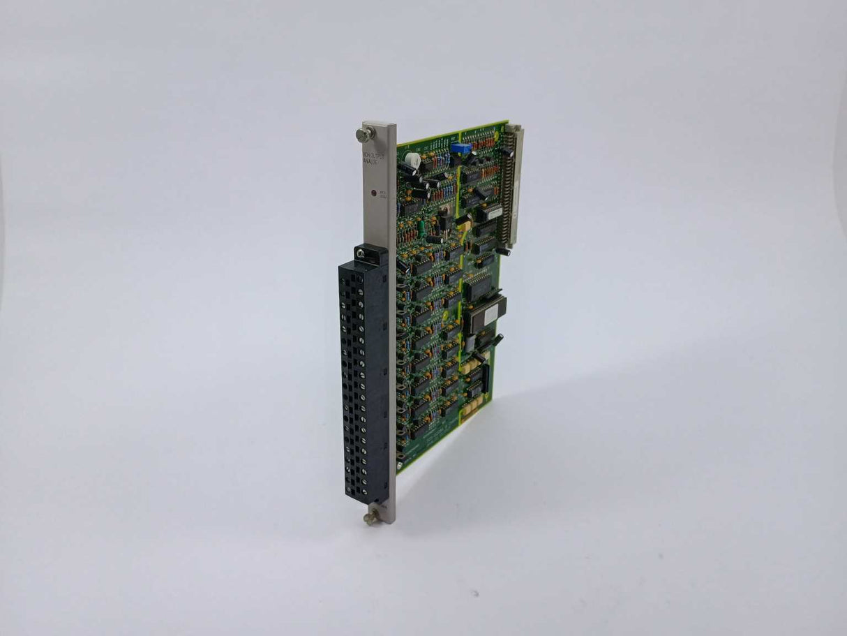 Siemens 505-6208A 8CH Analog Output Module