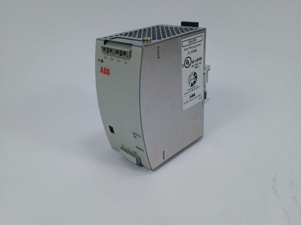 ABB 3BSC610038R1 SD822 Power Supply 24V 5 A