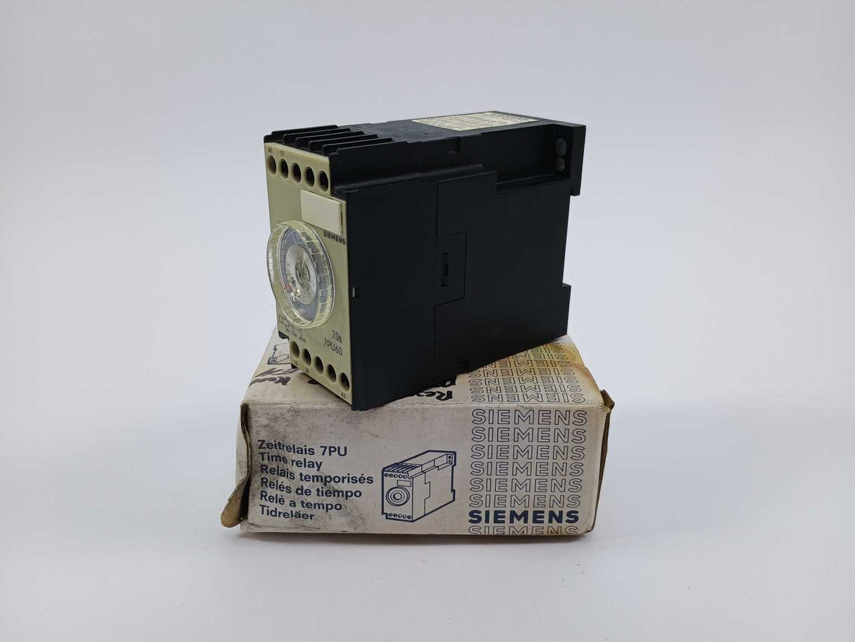 Siemens 7PU6040-7NB30 TIME RELAY