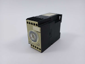 Siemens 7PU6040-7NB30 TIME RELAY