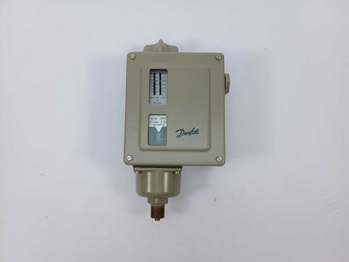 Danfoss 017-5215 RT 121 PRESSURE CONTROL