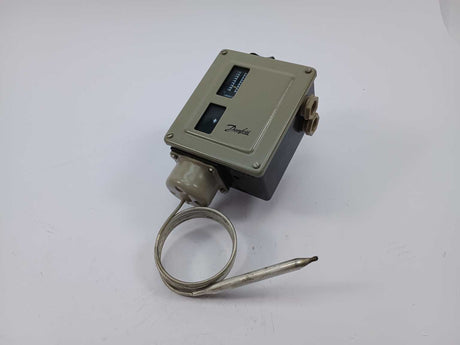 Danfoss 017L003066 THERMOSTAT RT 8L