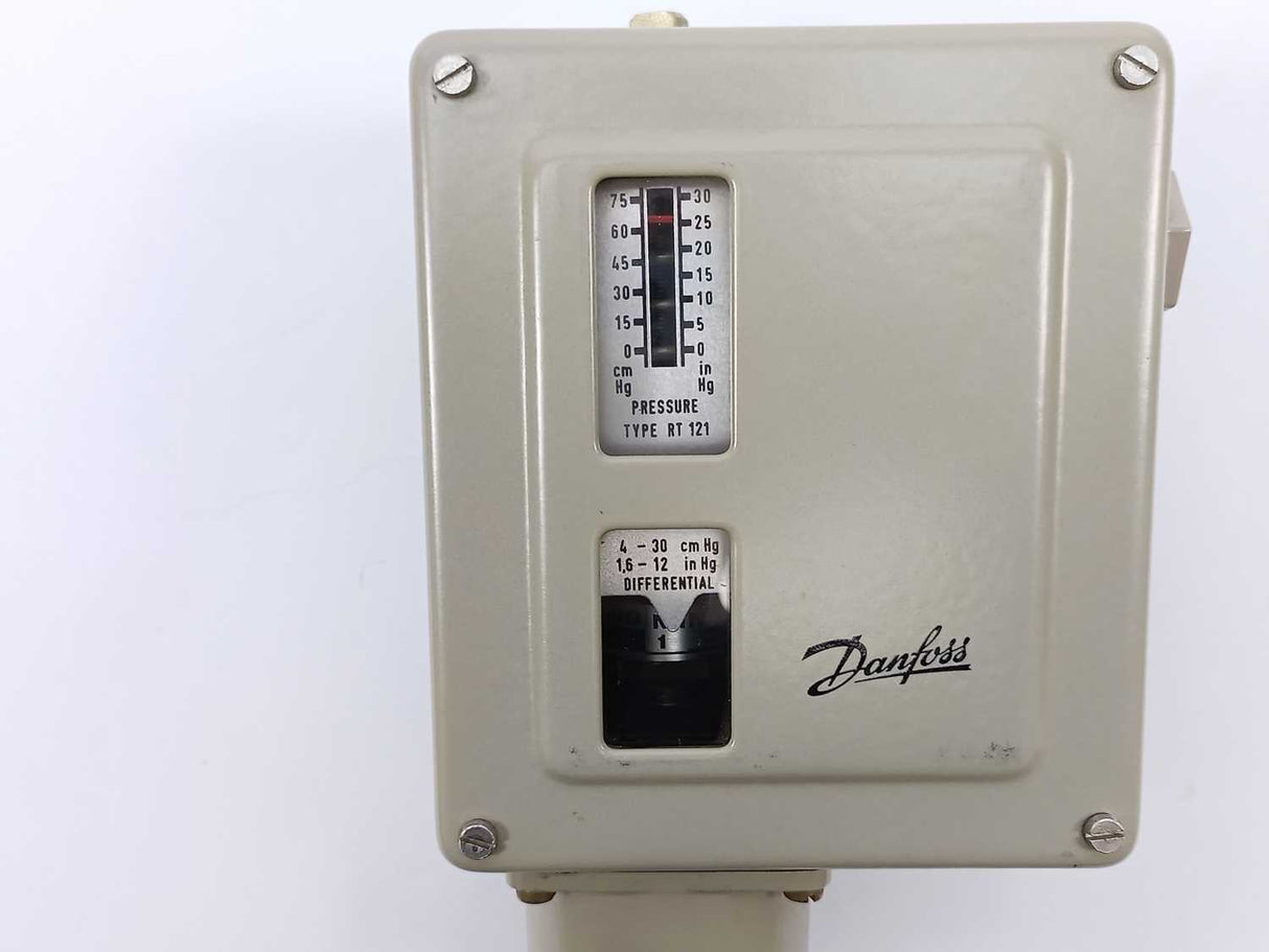 Danfoss 17-5215 RT 121 PRESSURE SWITCH