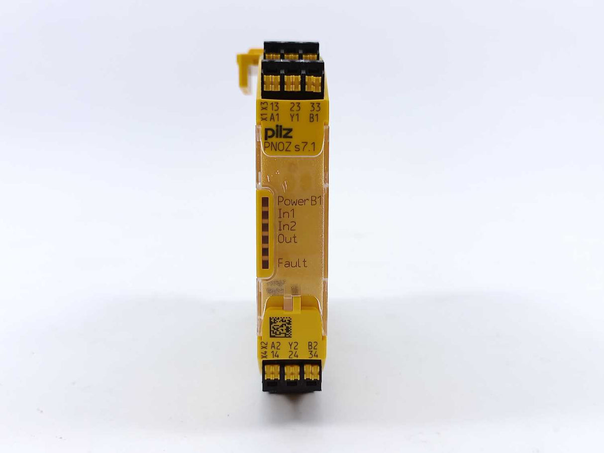 Pilz 751167 PNOZ s7.1 C 24VDC 3 n/o cascade