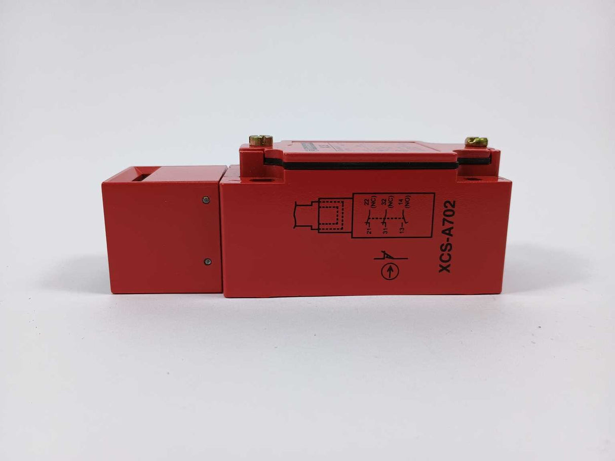 TELEMECANIQUE XCS-A702 Safety Limit Switch