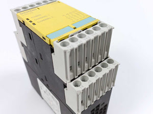 Siemens 3TK2825-AL20 Safety Relay