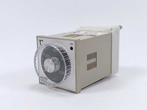 OMRON E5C2-R20K TEMPERATURE CONTROLLER 0 to 1200 deg. C 100-120V AC