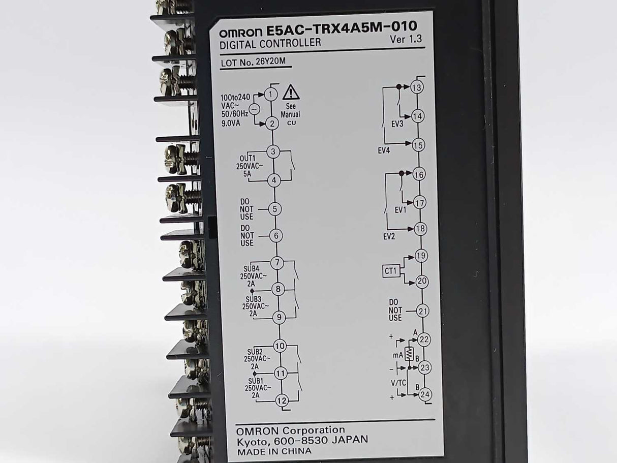 OMRON E5AC-TRX4A5M-010 DIGITAL CONTROLLER