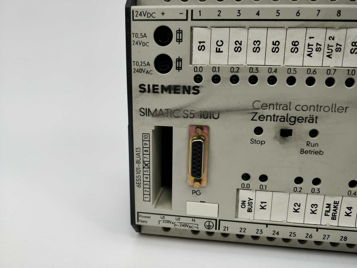 Siemens 6ES5 101-8UA13 SIMATIC S5 101U Controller